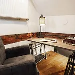 Airhome - Travel Soul Appartamento Reval