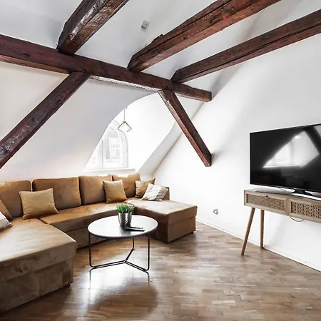 Airhome - Travel Soul * Tallin