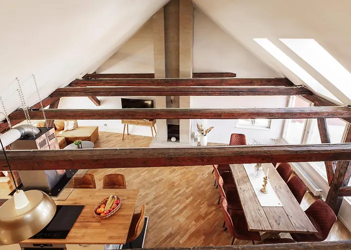 Airhome - Travel Soul تالين